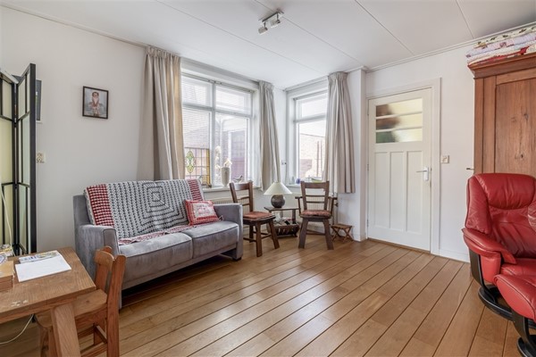 Medium property photo - Burgemeester van Roijenstraat Oost 97, 9602 CB Hoogezand